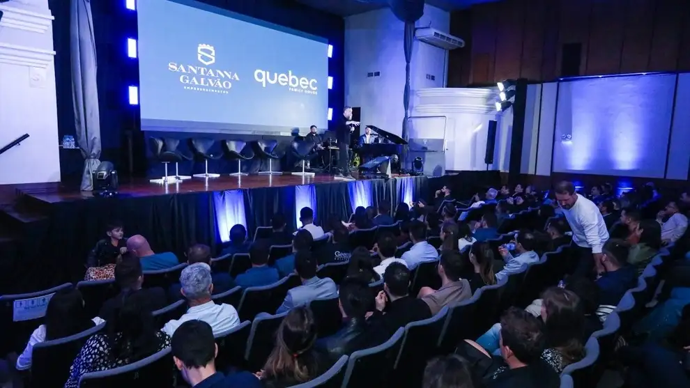 Capa de blog Olli: auditório lotado